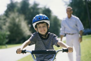 Nicht den Kopf verlieren! Fünf Tipps für den Kinderfahrradhelm